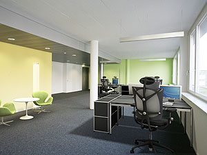 Takt 9  -  Stephan Wegelin. Marketing & Communcation 2009 Geschäftshaus, Rümlang, Office